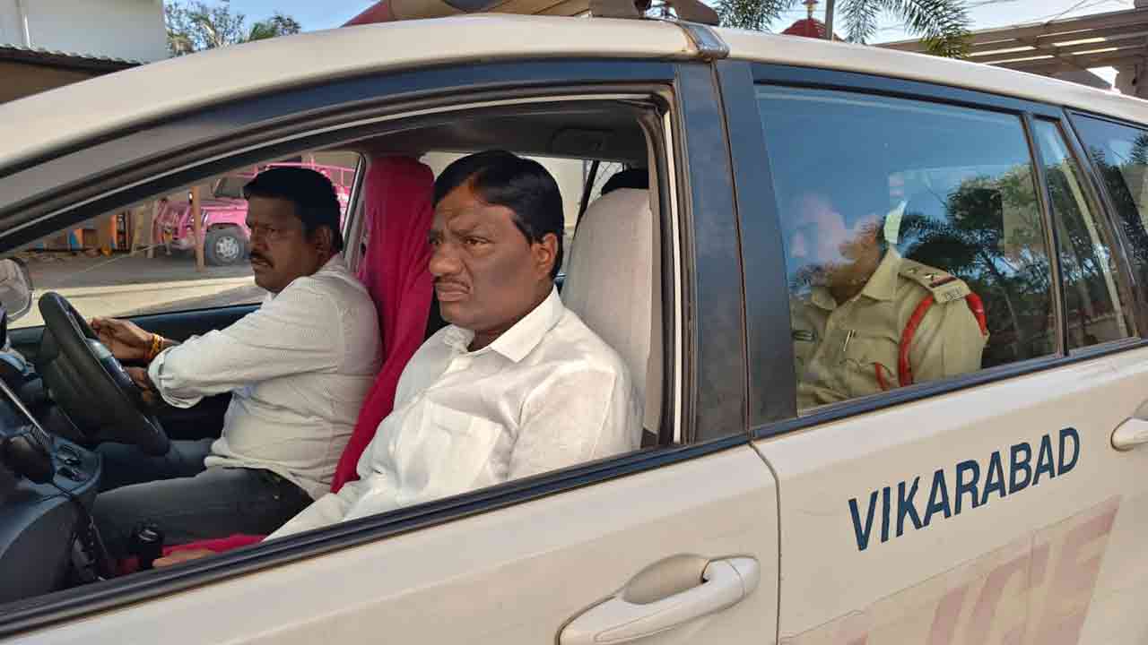 పరిగిలో హరీశ్‌రావు పర్యటన.. బీఆర్ఎస్ నేతల ముందస్తు అరెస్టు