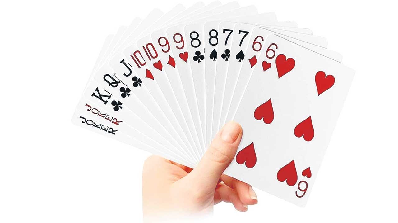 మళ్లీ మొదలైన పేకాట!