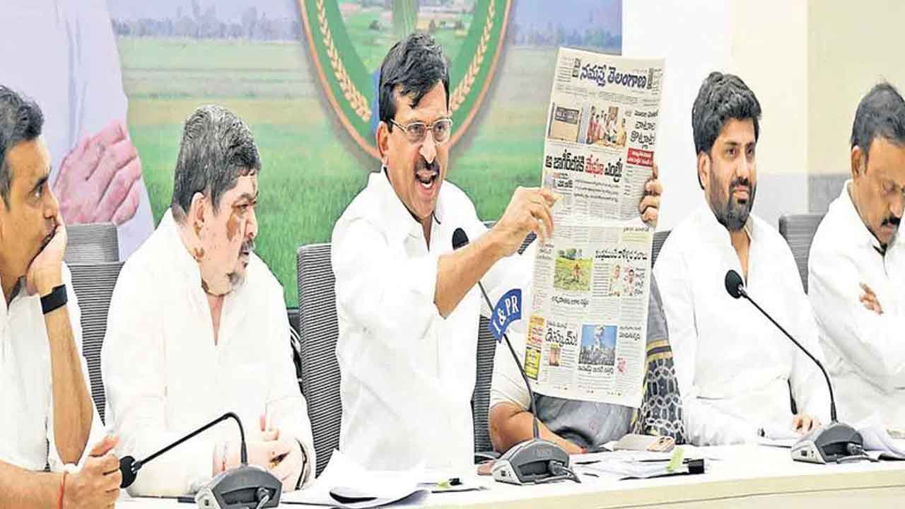 బాబ్బాబూ.. ప్రెస్‌మీట్లు పెట్టండి!