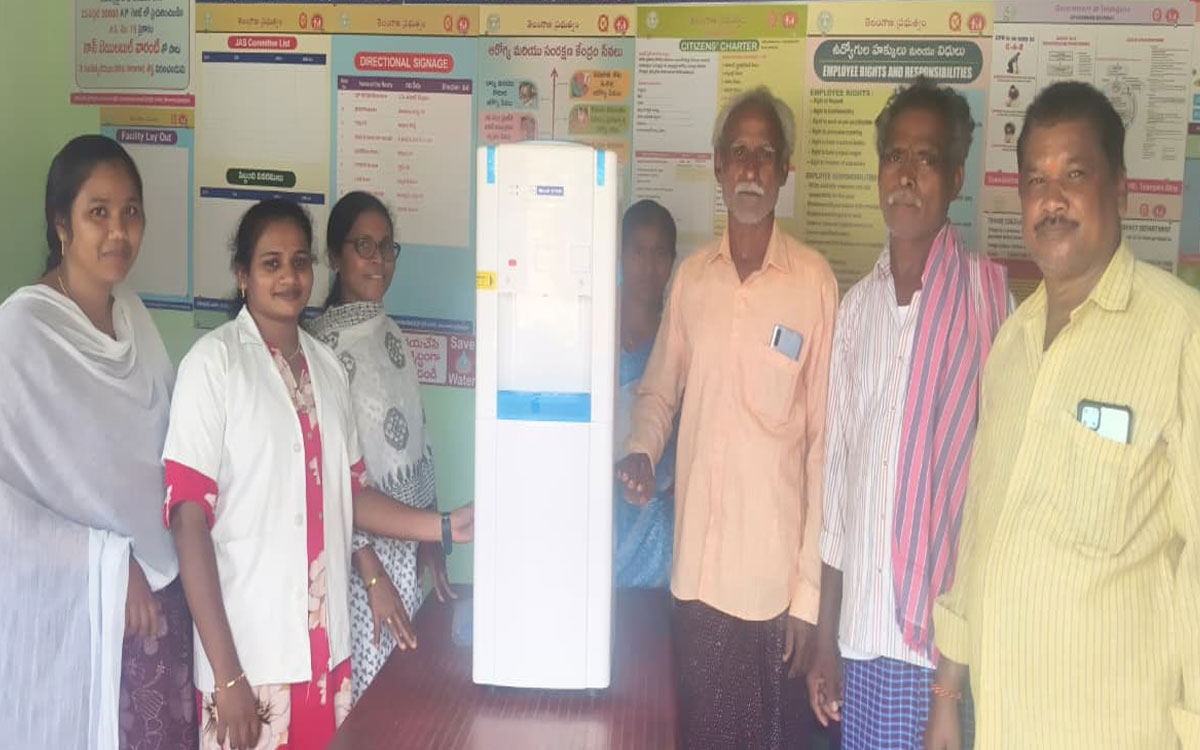 చీమలపాడు హెల్త్ సబ్ సెంటర్‌కు వాటర్ డిస్పెన్సర్ వితరణ