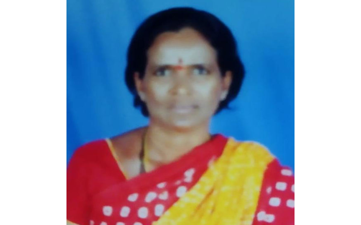 విద్యుత్ షాక్‌తో ఒక‌రు.. వ‌డ‌దెబ్బ‌తో మ‌రో మ‌హిళ మృతి