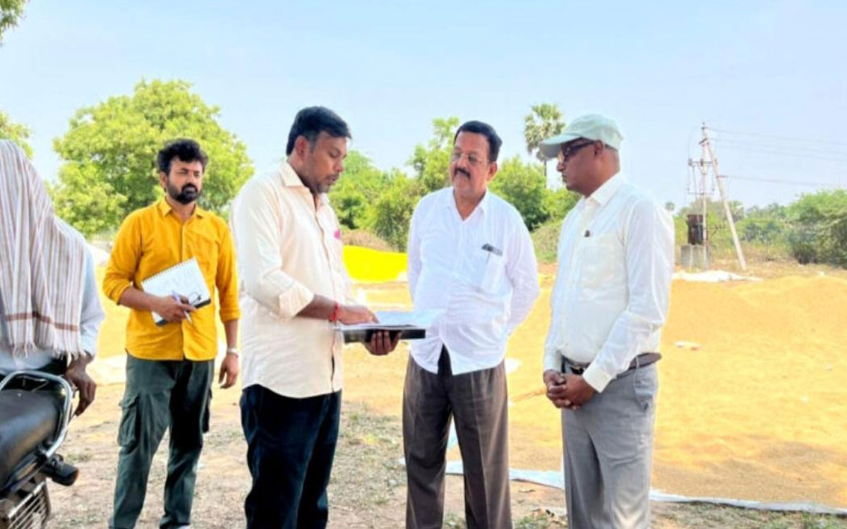 ‘రైతులకు ఇబ్బందులు లేకుండా ధాన్యం సేకరణ చేపట్టాలి’
