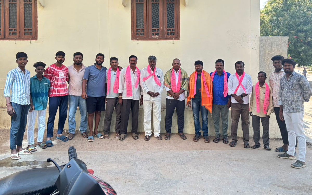 బీఆర్‌ఎస్ రావిపహాడ్‌ గ్రామ శాఖ అధ్యక్షుడిగా ఎరసాని సాయికుమార్‌