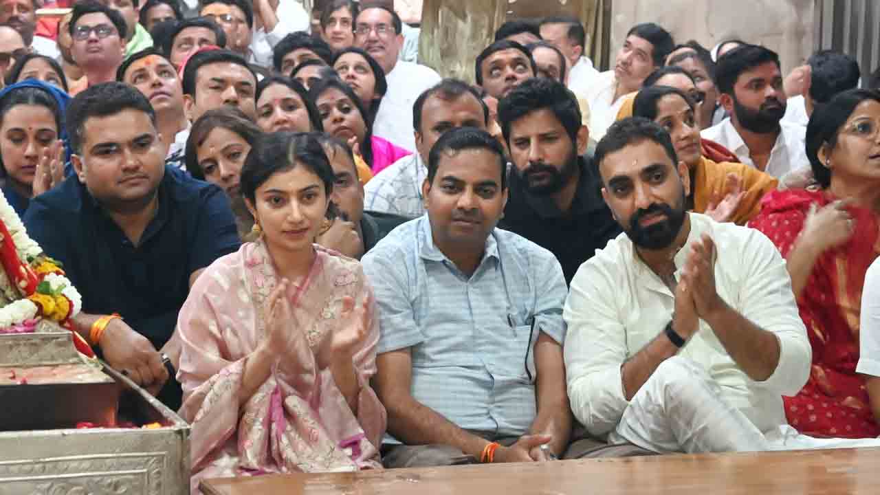 Sara Arjun | ఉజ్జయిని మహాకాళేశ్వరుడిని ద‌ర్శించుకున్న ‘ధురంధ‌ర్’ నటి సారా అర్జున్