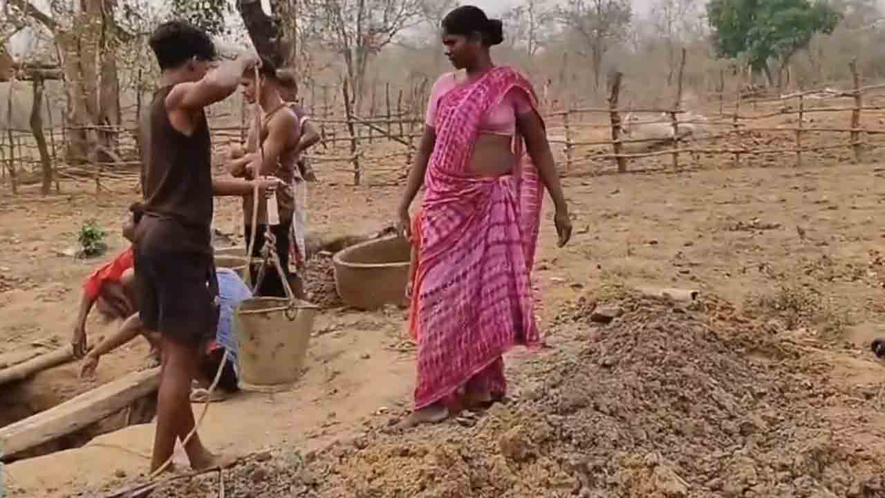 Minister Seethakka | మంత్రి సీతక్క ఇలాఖాలో తాగునీటి సమస్య