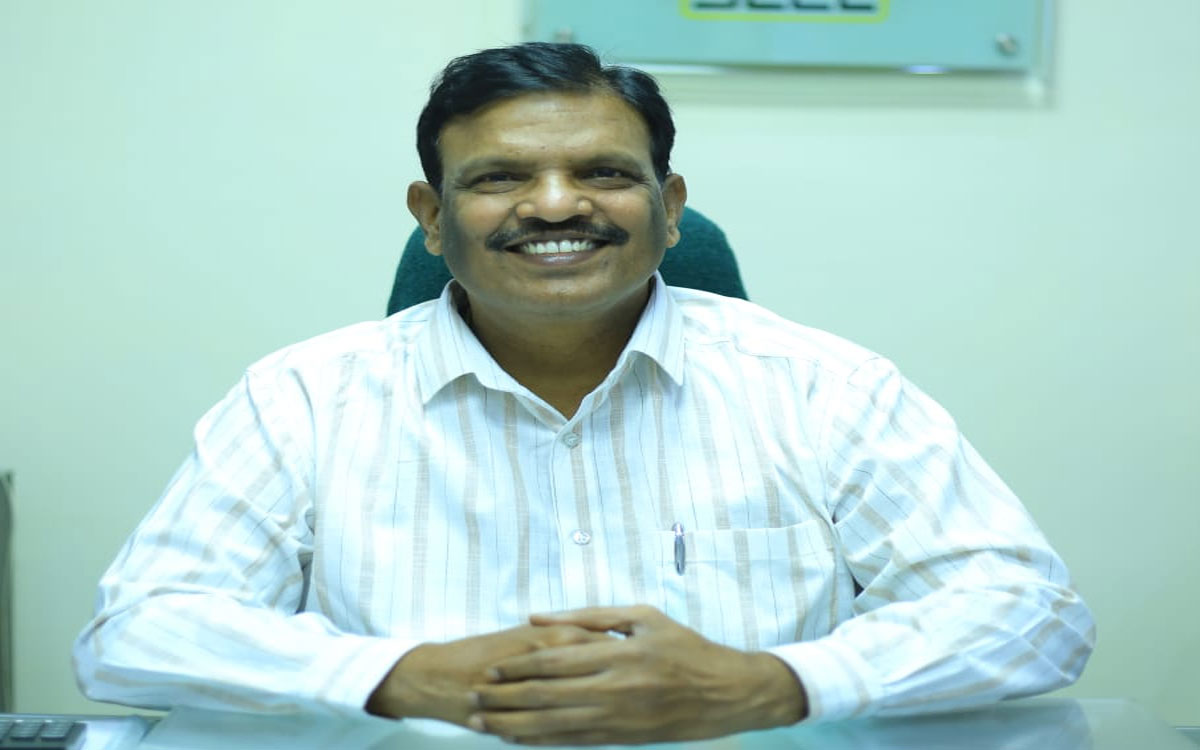 విద్యార్థుల కోసం సమ్మర్ కోచింగ్ క్లాసుల నిర్వహణ : జీఎం శాలెం రాజు