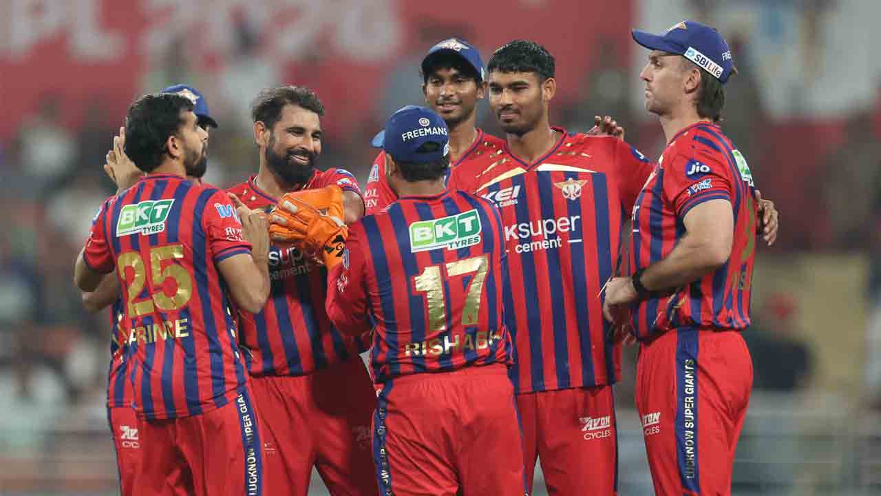 LSG vs PBKS | తొలి ఓవర్లోనే షమీకి వికెట్.. సున్నాకే పంజాబ్‌ హిట్టర్ ఔట్..!