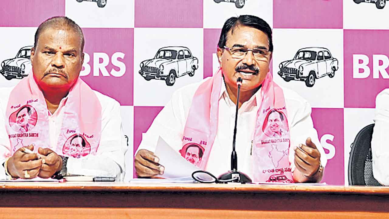 Niranjan reddy | పాలమూరు ప్రాజెక్టు ద్రోహులను దోషులుగా నిలబెడుతాం..మాజీ మంత్రి సింగిరెడ్డి నిరంజన్‌రెడ్డి ఫైర్‌