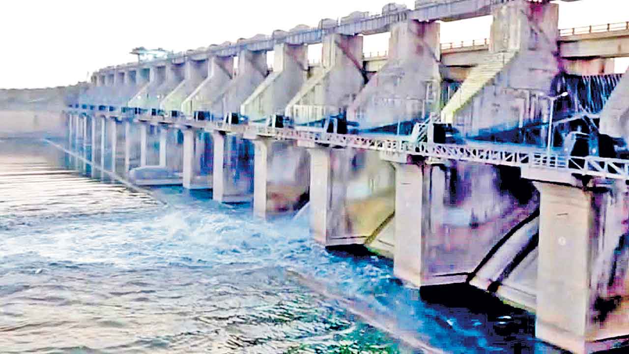 Singur Water | ఎట్టకేలకు సింగూర్‌ నీటి విడుదల..ఫలించిన బీఆర్‌ఎస్‌ పోరాటం