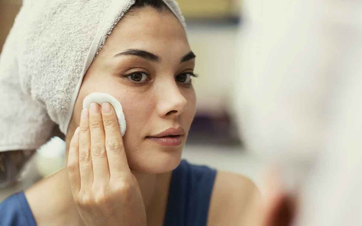 Skincare Routine | రాత్రి పూట ఈ సూచ‌న‌లు పాటిస్తే.. మీ చ‌ర్మం కాంతివంతంగా మారి మెరుస్తుంది..