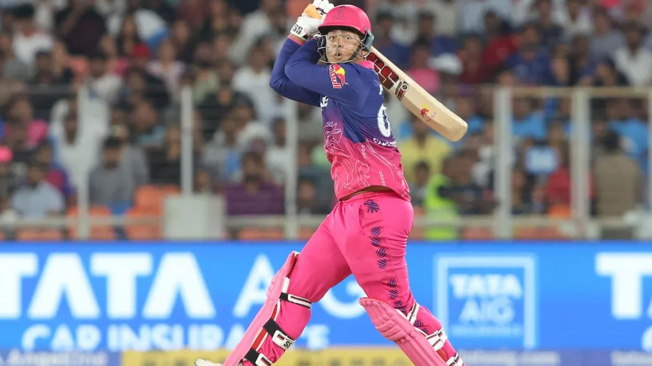 Vaibhav Sooryavanshi: బుమ్రా వేసిన తొలి బంతినే .. సిక్స‌ర్ కొట్టిన సూర్య‌వంశీ.. వీడియో