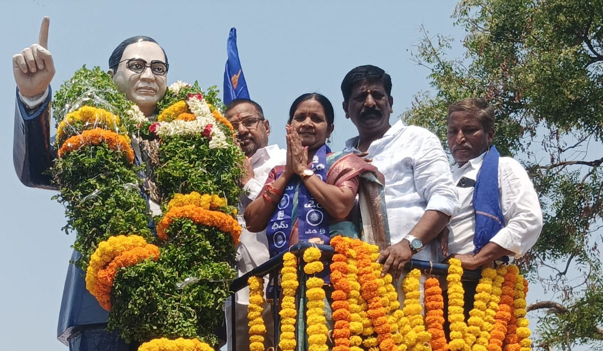 Chigurumamidi | చిగురుమామిడిలో ఘనంగా అంబేద్కర్ జయంతి వేడుకలు