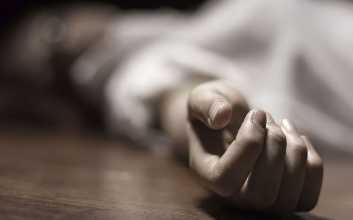 పురుగుల మందు తాగి వ్యక్తి ఆత్మ‌హ‌త్య‌