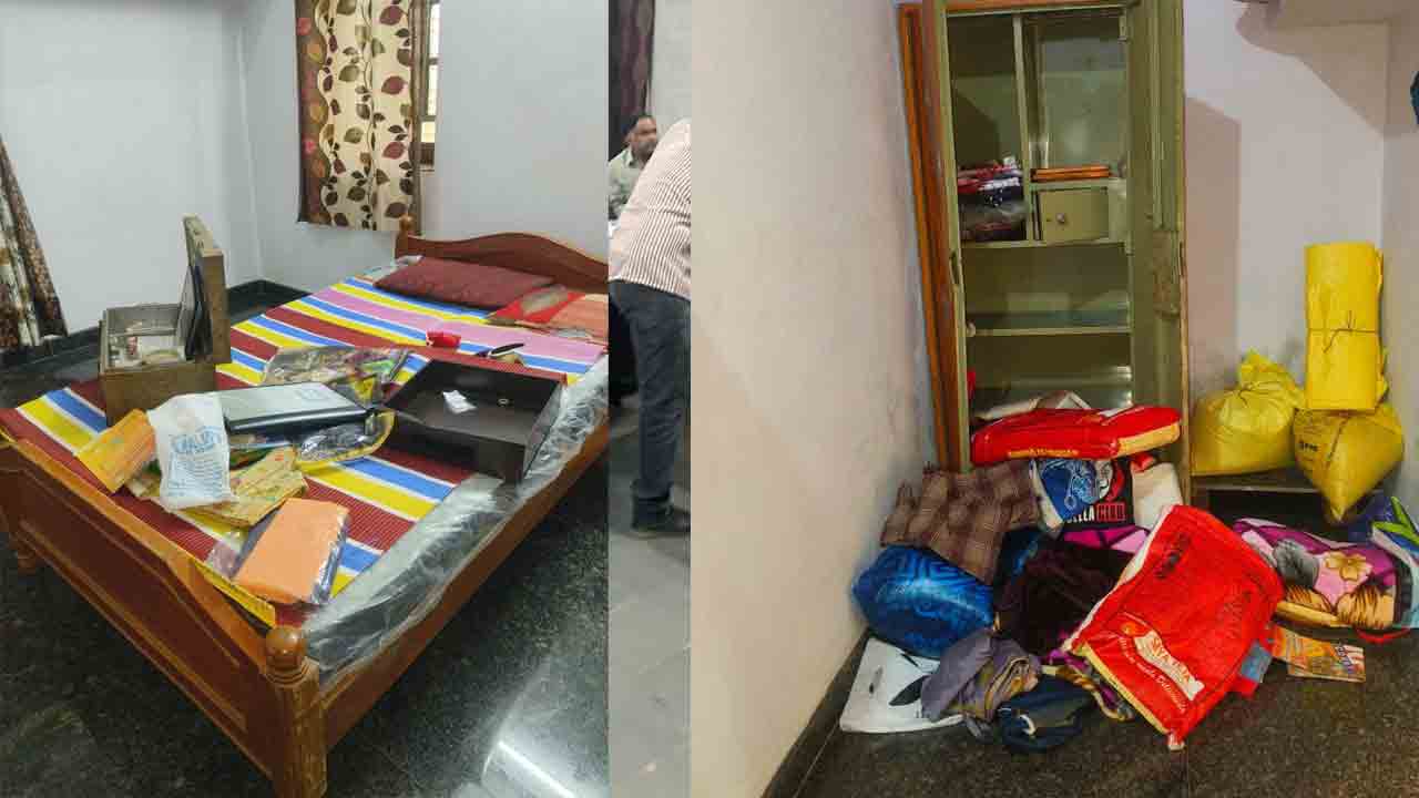 Theft | ఏడు పాయల జాతరకు వెళ్లొచ్చారు.. కానీ ఇంతలోనే..!