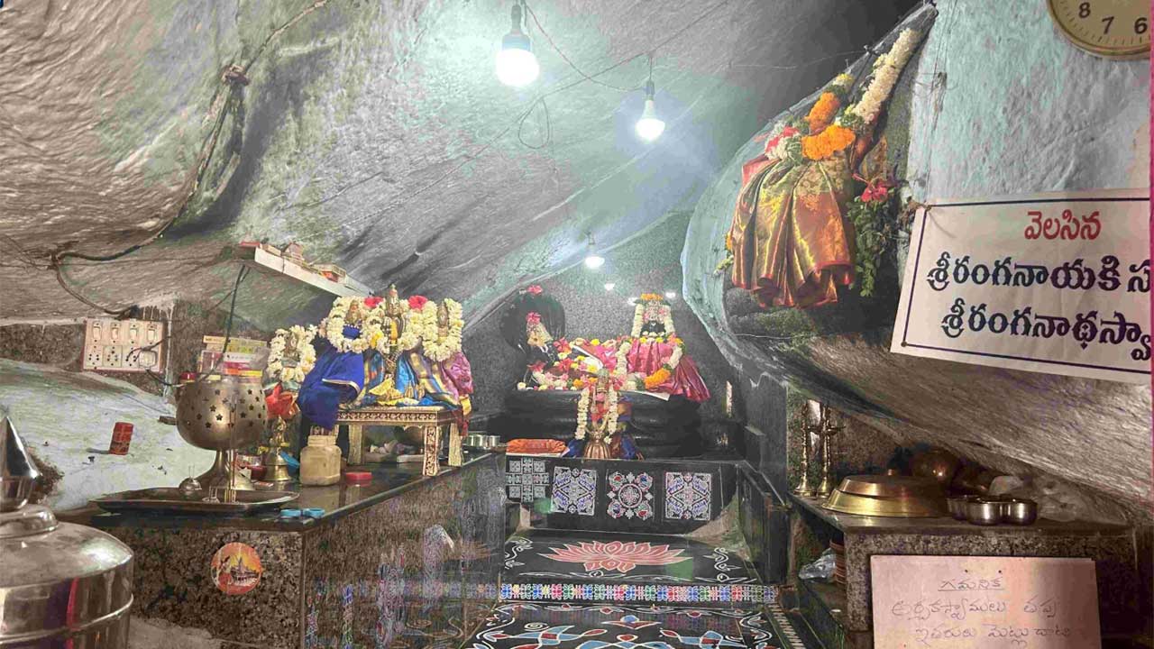 Ranganath Temple | తొర్రూర్‌ రంగనాథ ఆలయంలో మళ్లీ చోరీ.. మూడోసారి కూడా హుండీలు ఎత్తుకెళ్లిన దుండగులు