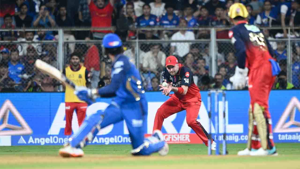 MI vs RCB | రికార్డు ఛేదనలో టపటపా మూడు వికెట్లు.. కష్టాల్లో ముంబై ఇండియన్స్..!