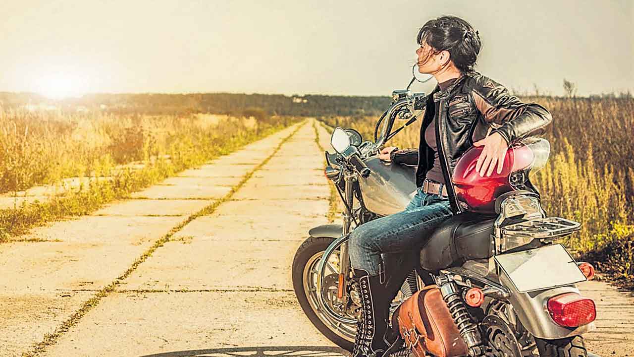 రైడ్‌కు.. రైట్‌రైట్‌!