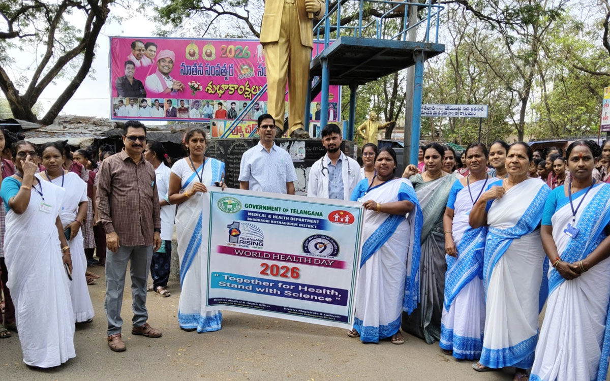 ప్రతి ఒక్కరూ ఆరోగ్యంపై శ్రద్ధ చూపాలి : డీఎంహెచ్ఓ తుకారాం రాథోడ్