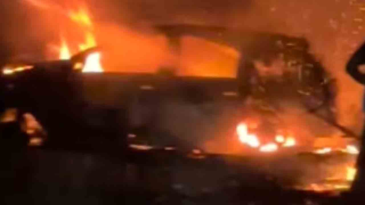 Uttar Pradesh | ఉత్తరప్రదేశ్‌లో ఘోర రోడ్డు ప్రమాదం.. 11 మంది దుర్మరణం