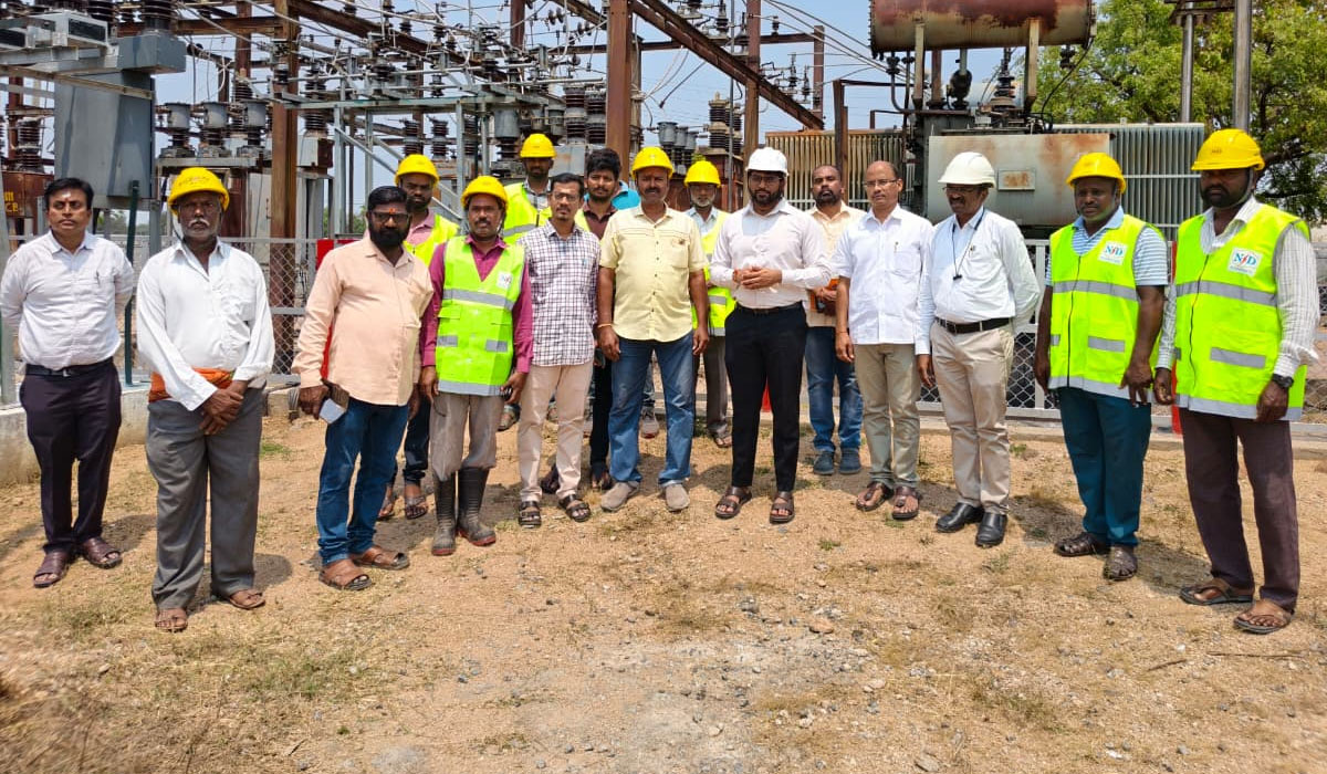 NPDCL CMD Karnati Varun Reddy | సెస్ విద్యుత్ సరఫరా సంస్థ లైసెన్స్ రెన్యువల్ కానందున బాధ్యత మాకే అప్పగించారు.. – ఎన్పీడీసీఎల్ సీఎండి కర్నాటి వరుణ్ రెడ్డి