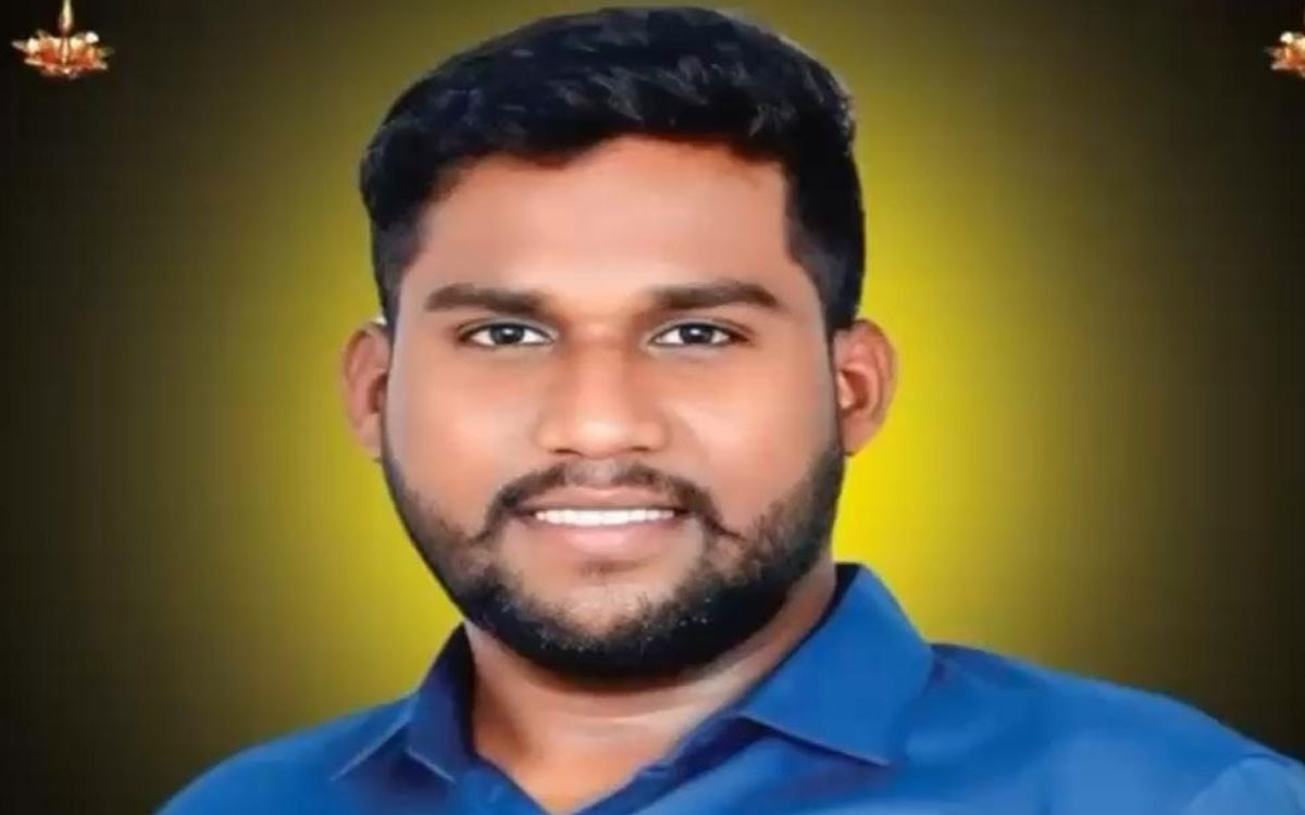 రోడ్డు ప్రమాదంలో యువకుడు మృతి