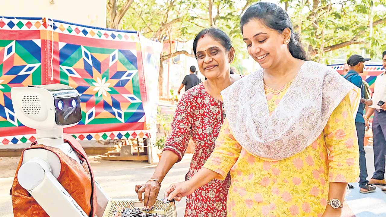 రికార్డ్‌ స్థాయిలో పోలింగ్‌!