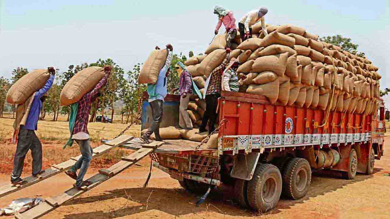 వాహనాలు సిద్ధంగా ఉంచండి.. రవాణాశాఖ కమిషనర్‌ ఆదేశం