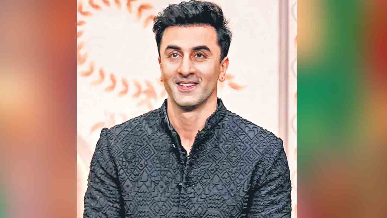 అయోధ్యలో భూమి కొనుగోలు