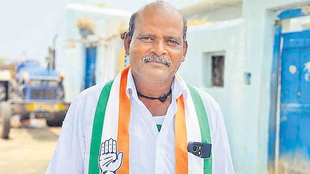 మనుమడిని కాపాడబోయి తాత మృతి