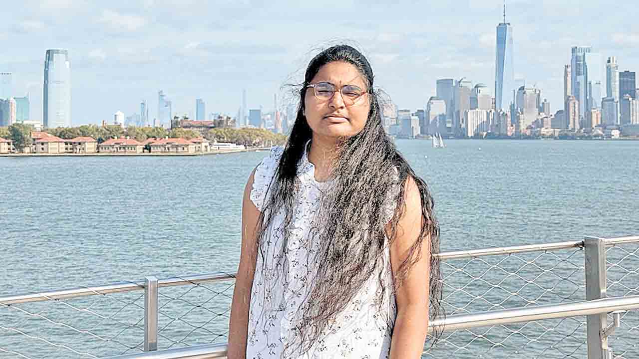 అమెరికాలో రోడ్డు ప్రమాదం.. నల్లగొండ యువతి మృతి
