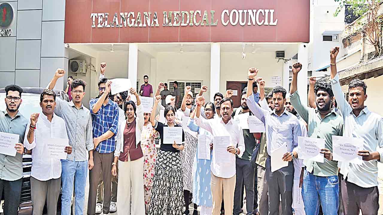 విదేశాల్లో ఎంబీబీఎస్‌ చేసినవారికి పీఆర్‌ కల్పించాలి