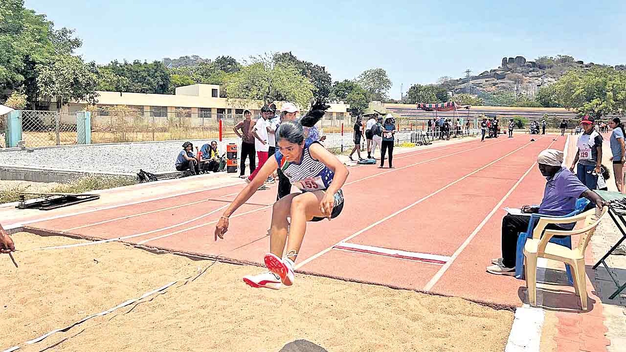 ఉత్సాహంగా రాష్ట్రస్థాయి అథ్లెటిక్స్‌ పోటీలు
