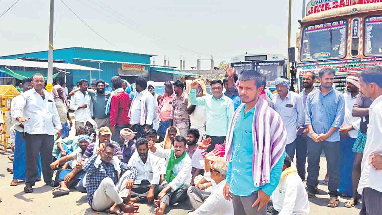ధాన్యం కొనుగోలు చేయాల్సిందే!