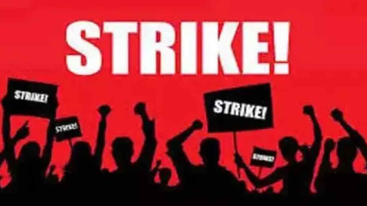 18 నుంచి వీవోఏల నిరవధిక సమ్మె