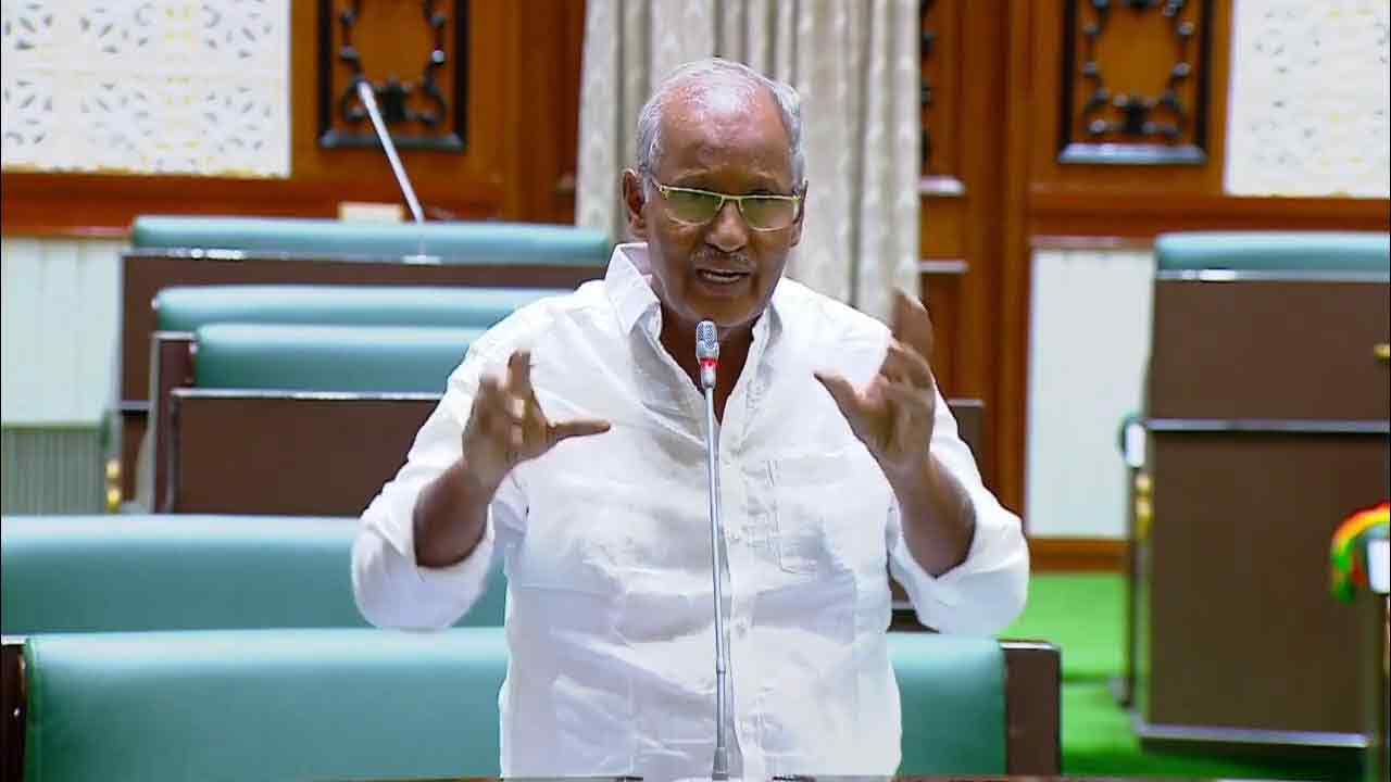 కార్మిక వర్గమే కమ్యూనిజానికి మూలస్తంభం