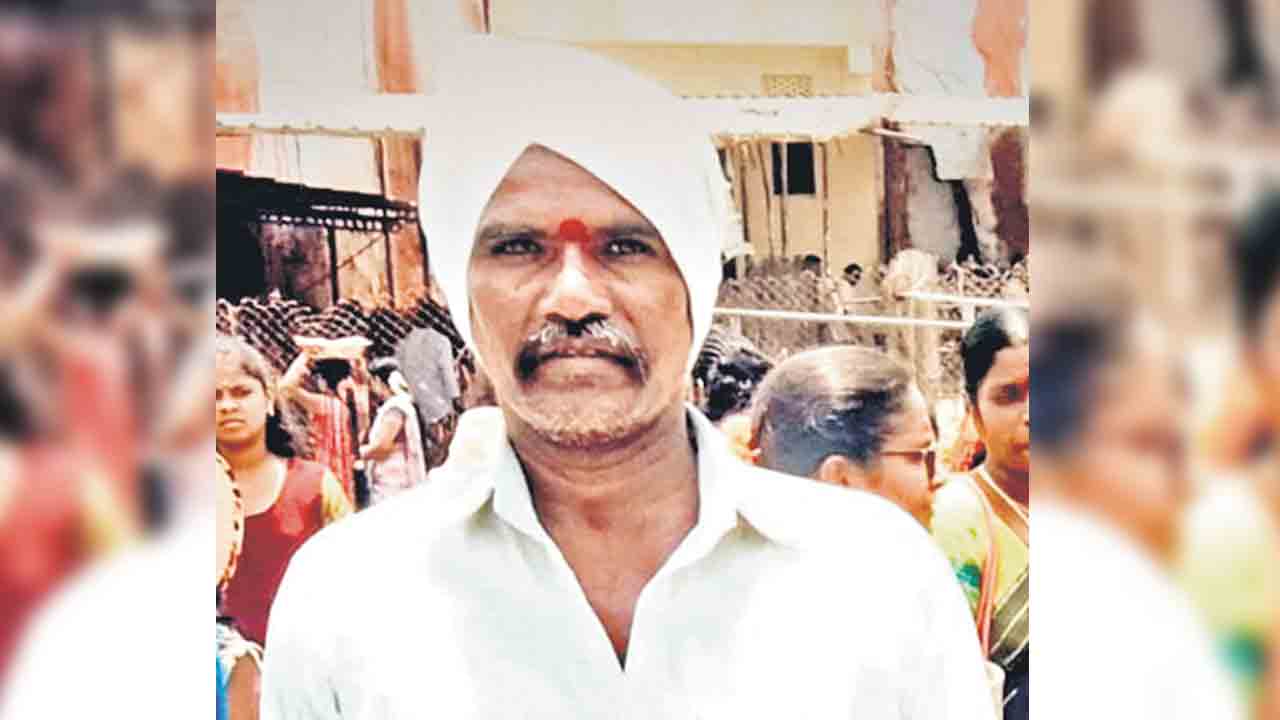 ఆర్థిక ఇబ్బందులతో రైతు ఆత్మహత్య