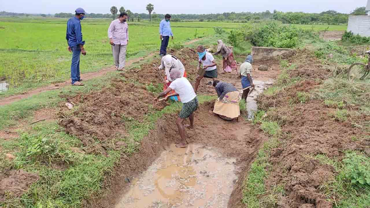 హాజరు పడట్లే..!