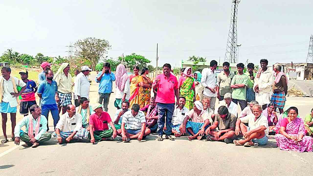 కొనుగోళ్లు.. కన్నీళ్లు!