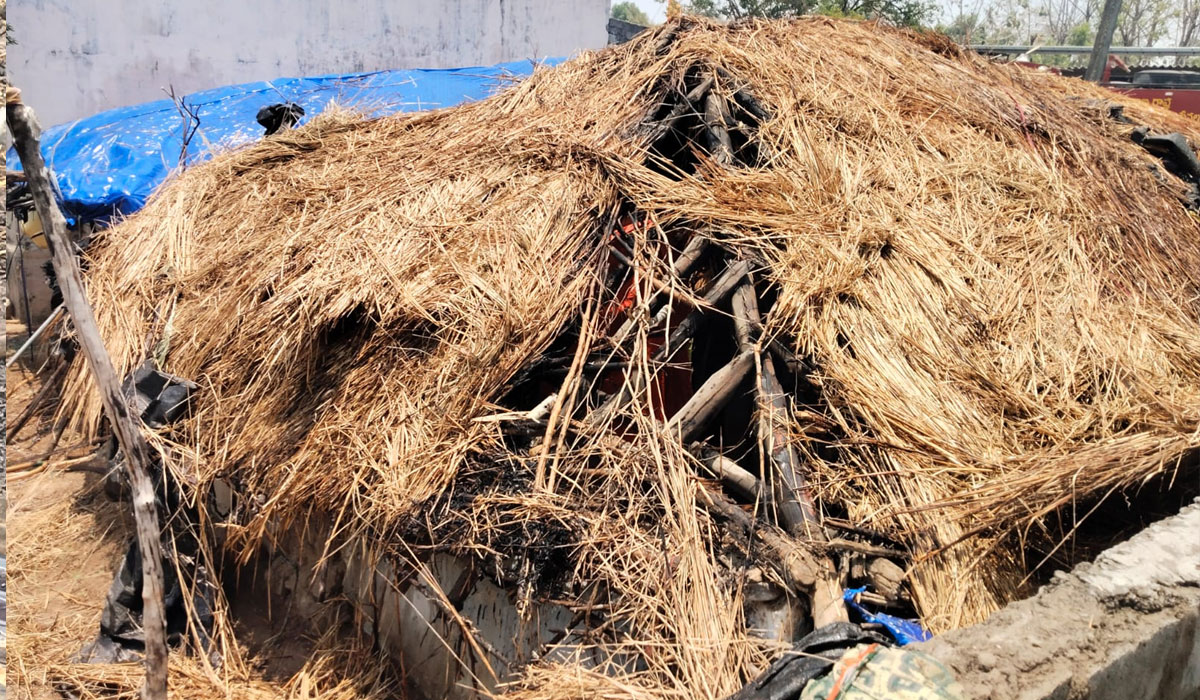 Fire Accident | జాఫర్‌ఖాన్‌పేటలో భారీ అగ్నిప్రమాదం.. గ్రామస్తుల అప్రమత్తతో తప్పిన పెనుప్రమాదం