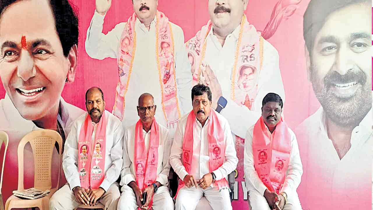 మూడో డిస్కమ్‌ రైతు మెడకు ఉరితాడే