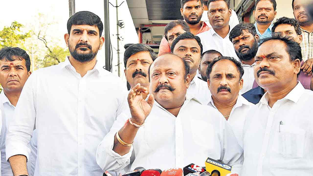 ప్రజల భద్రతపై ఎందుకింత నిర్లక్ష్యం?
