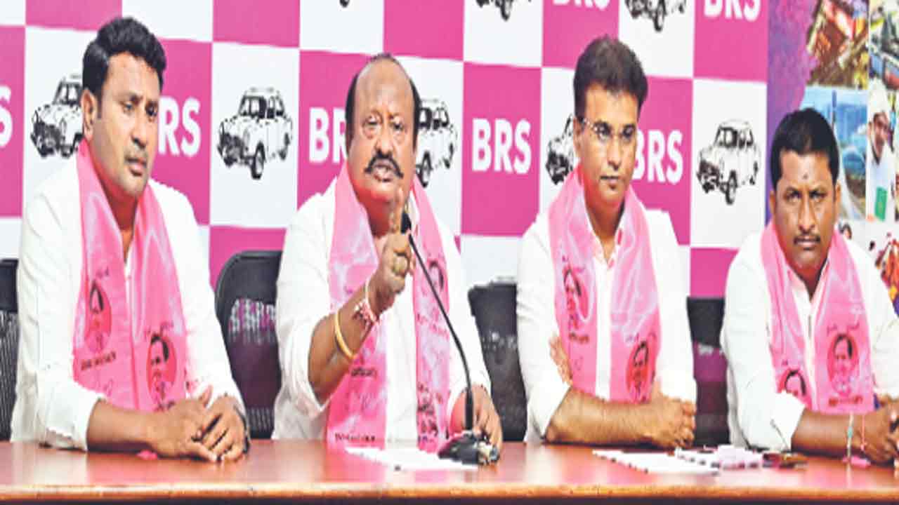 Gangula Kamalakar | ఉన్న మాటంటే ఉలుకెందుకు ‘బండి’!..మాజీ మంత్రి గంగుల కమలాకర్‌ ఫైర్‌