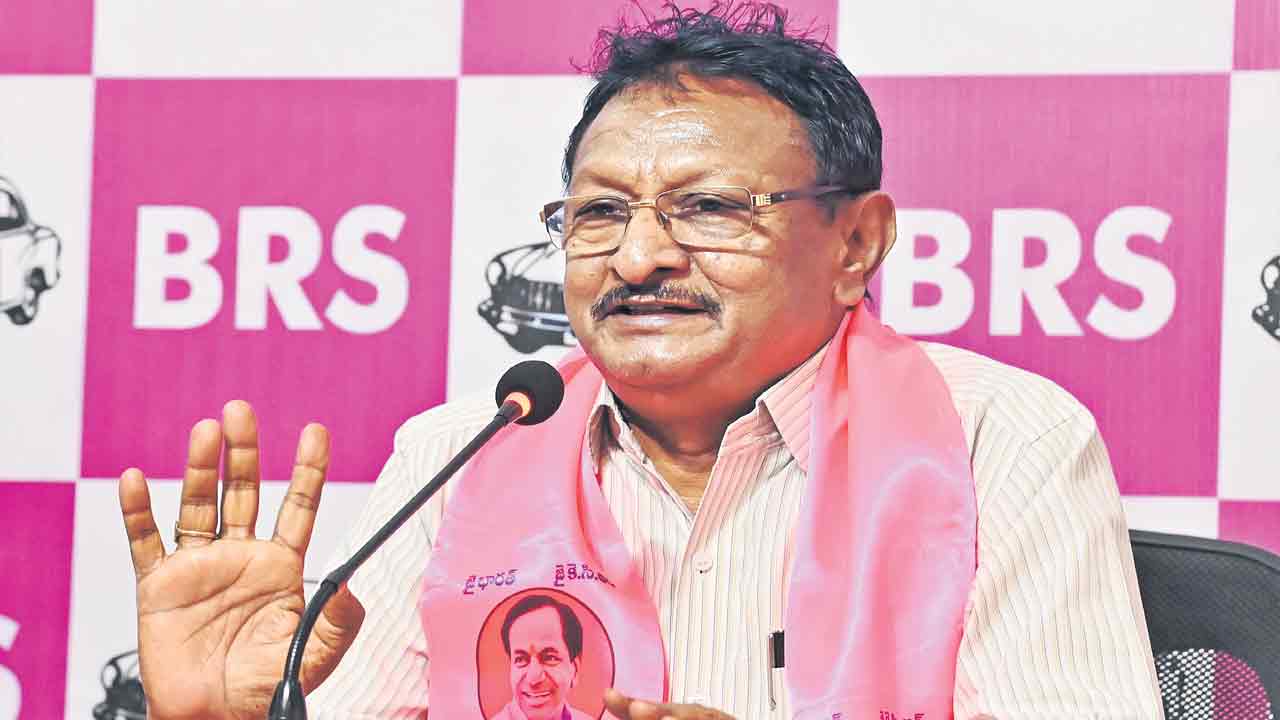 బీజేపీ, కాంగ్రెస్‌ కుమ్మక్కు రాజకీయాలు