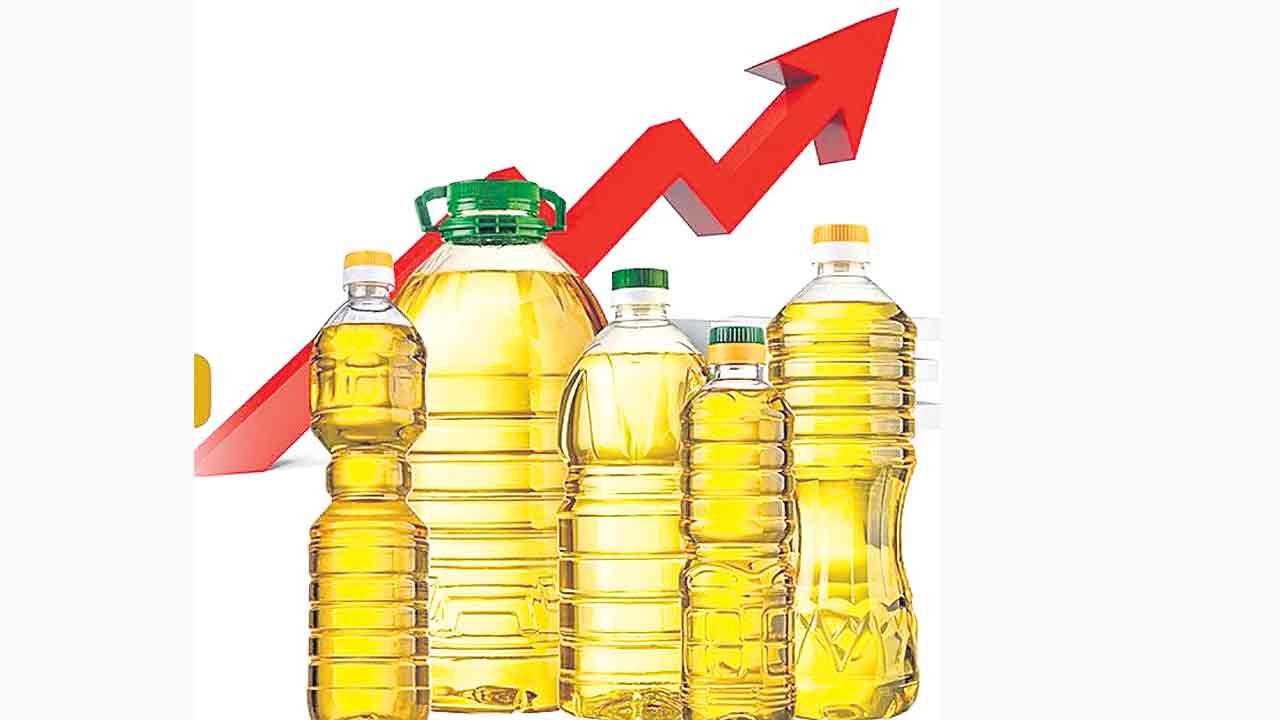 Oil Company | వంట నూనెల ధరలూ పైపైకి..గ్యాస్‌ పోటుకు తోడు.. నెలలోనే 22 శాతం పెరుగుదల