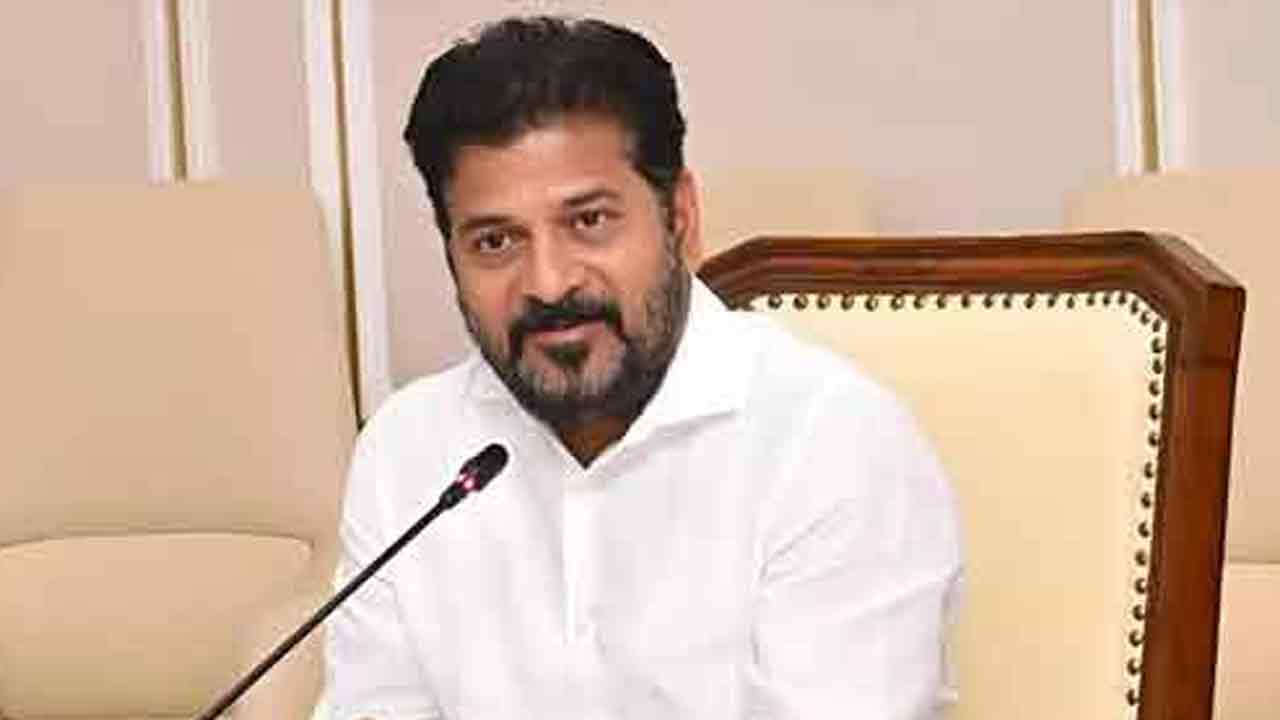 ఫ్యూచర్‌ సిటీలో ప్రజాప్రతినిధులు,జర్నలిస్టులకు 500 ఎకరాలు