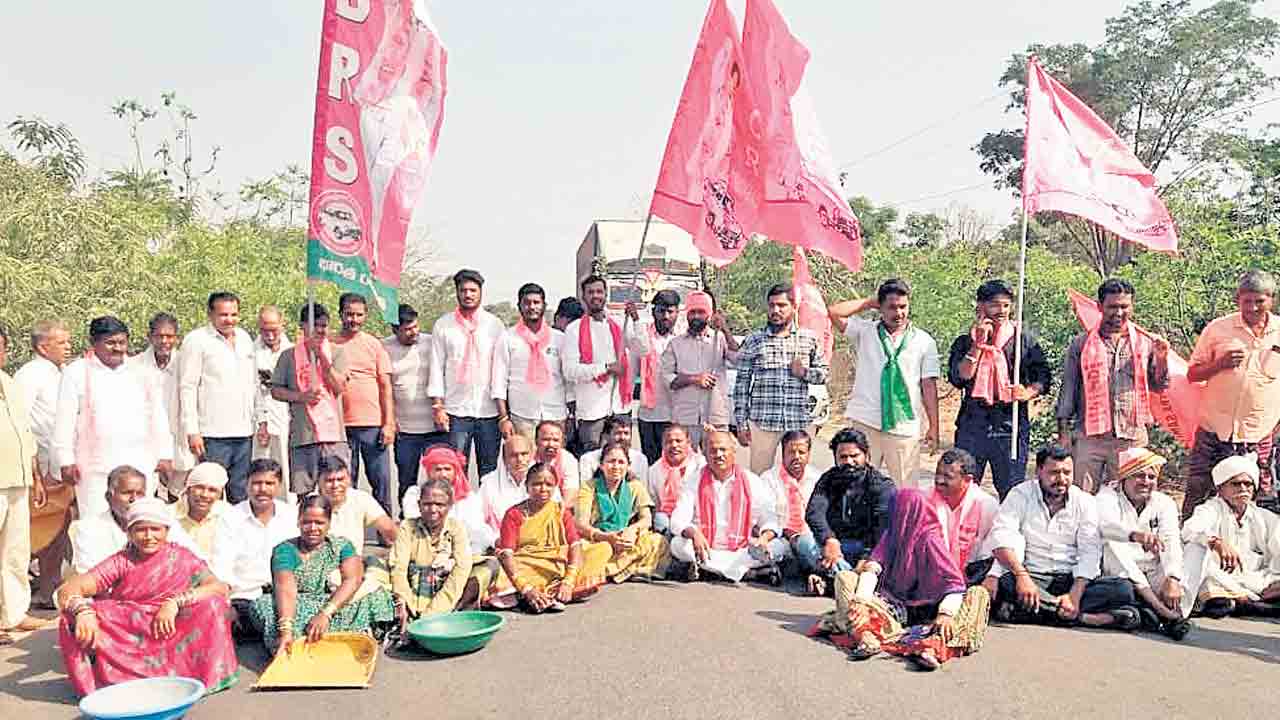 ధాన్యం కొనుగోళ్లు చేపట్టాలి