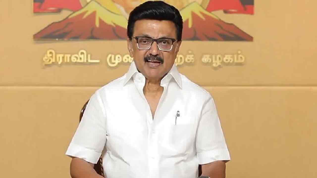 టీవీకే ప్రభుత్వం ఎప్పుడైనా కూలొచ్చు!