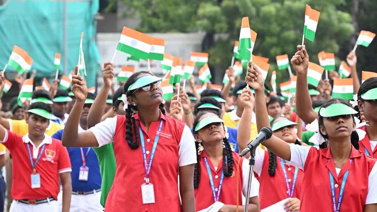 Vande Mataram | వందేమాతరాన్ని అగౌరవపరచడం శిక్షార్హమైన నేరం..! కేంద్ర క్యాబినెట్‌ కీలక నిర్ణయం