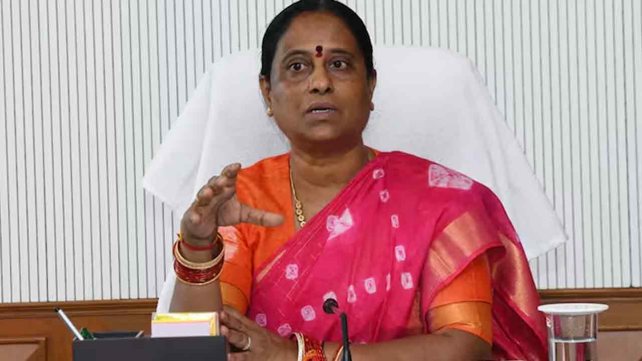 Konda Surekha | తెలంగాణలో క్రైమ్ రేటు పెరిగింది.. యువత మత్తుకు బానిసలవుతున్నారు.. మంత్రి సురేఖ సంచలన వ్యాఖ్యలు