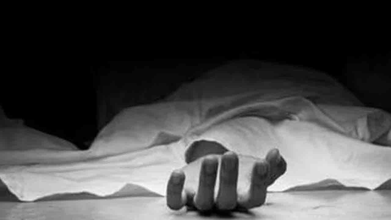 భవనంపై నుంచి పడి చిన్నారి మృతి